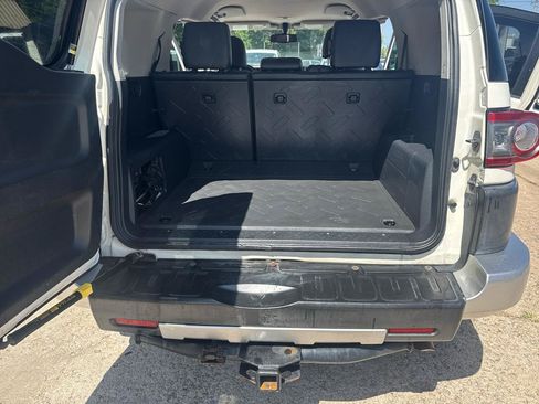 Used 2012 Toyota FJ Cruiser 2WD w/ Convenience Pkg image 39