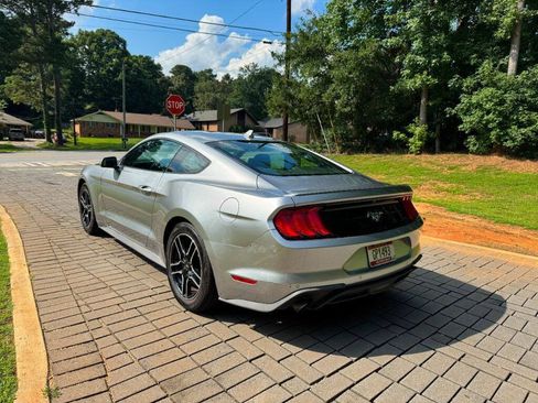Used 2021 Ford Mustang Premium RWD image 5