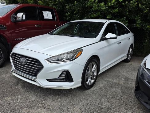 Used 2018 Hyundai Sonata SEL w/ Cargo Package FWD image 4
