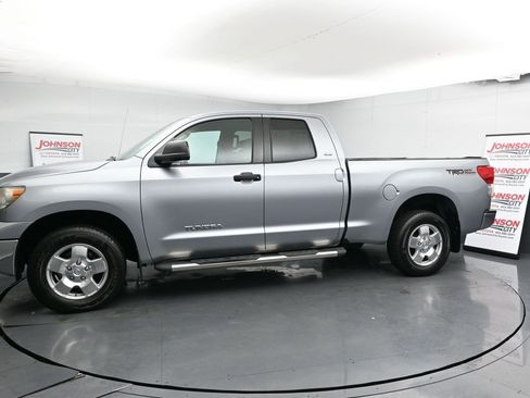 Used 2011 Toyota Tundra 4x4 Double Cab image 5