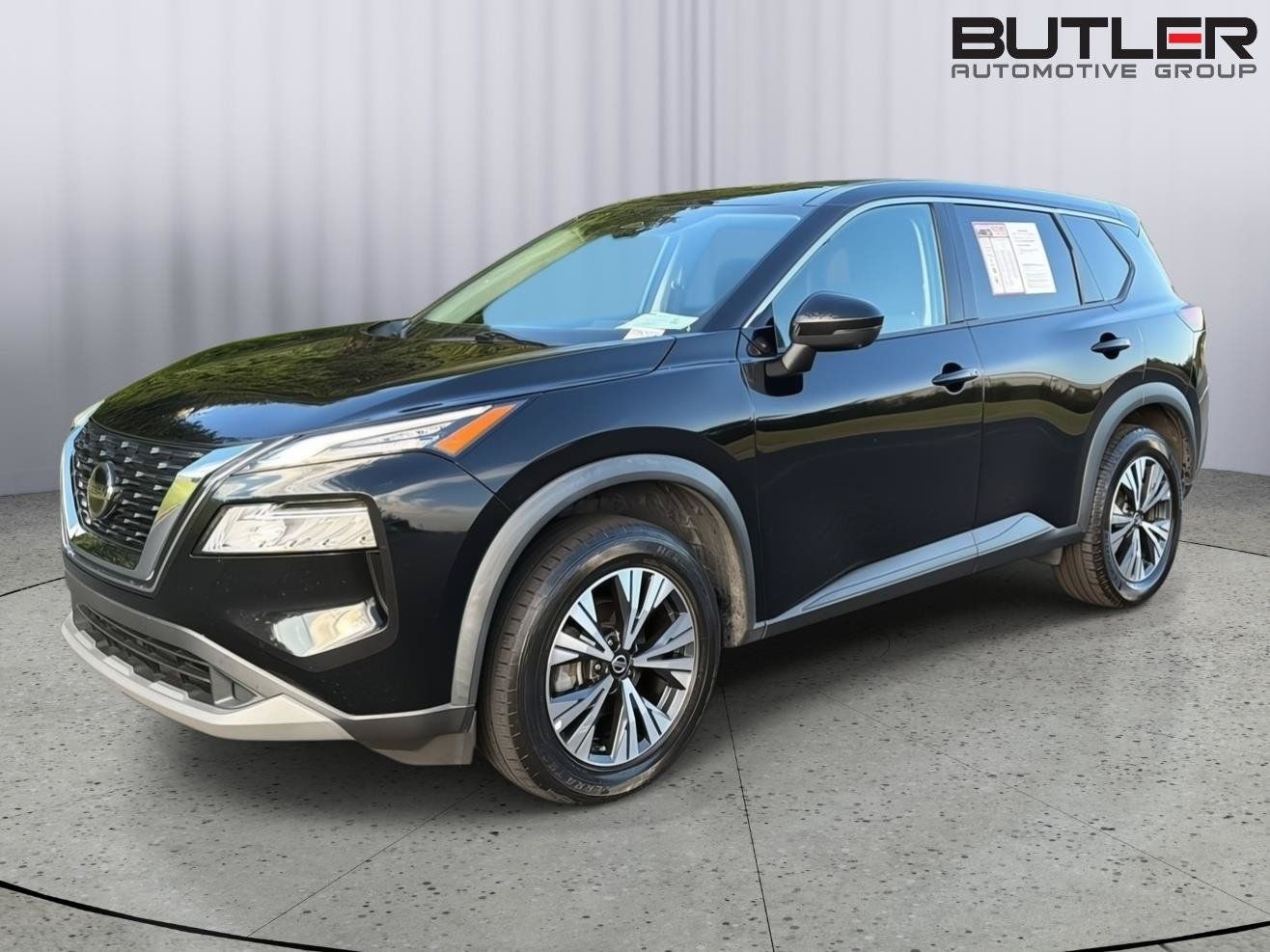 Used 2021 Nissan Rogue SV AWD/4WD image 2