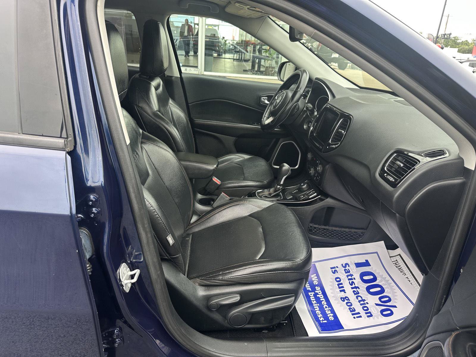 Used 2019 Jeep Compass Limited AWD/4WD image 21