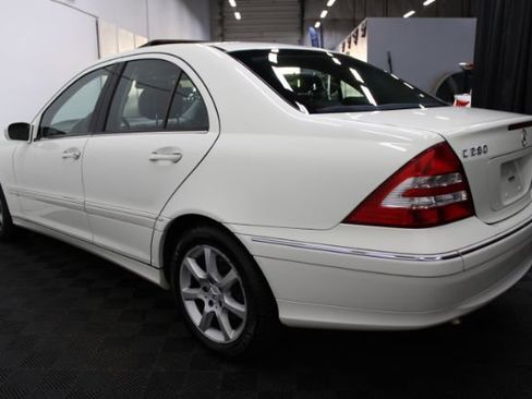 Used 2007 Mercedes-Benz C 280 4MATIC Sedan image 8