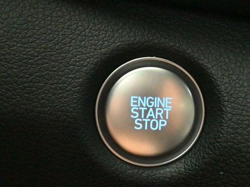 Used 2022 Hyundai Santa Fe SEL image 24