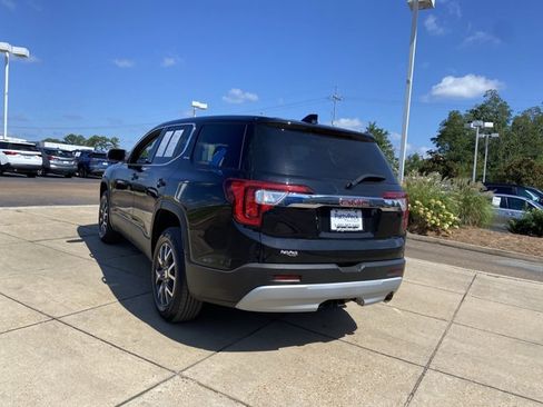 Used 2021 GMC Acadia SLE FWD image 4