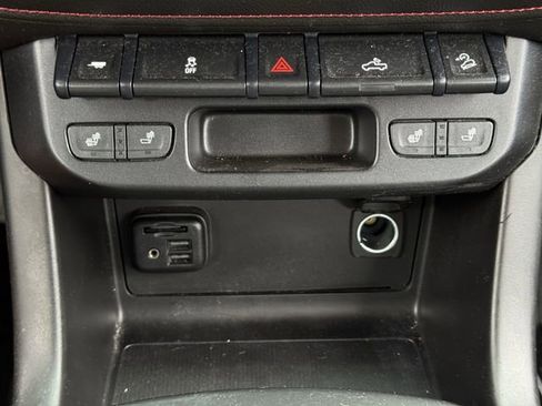 Used 2019 GMC Canyon All Terrain w/ All Terrain X Package AWD/4WD image 18