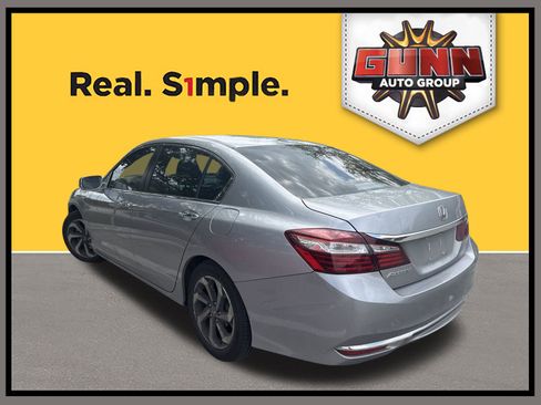 Used 2016 Honda Accord EX image 3