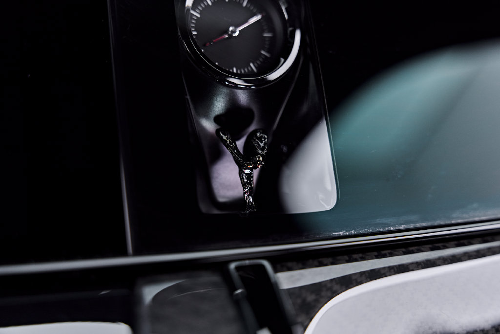 Used 2025 Rolls-Royce Cullinan Black Badge AWD/4WD image 87