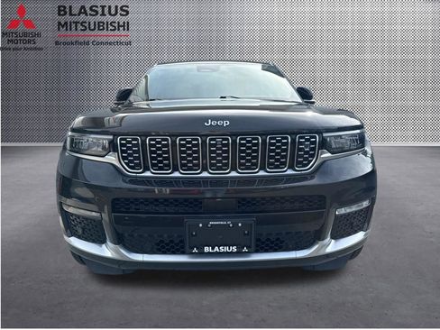 Used 2023 Jeep Grand Cherokee L Summit w/ Advanced Protech Group IV AWD/4WD image 25