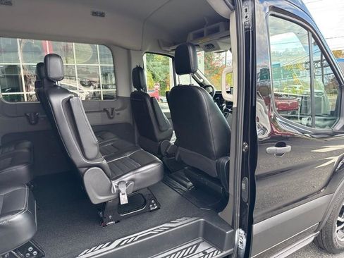 Used 2023 Ford Transit 350 XLT image 59