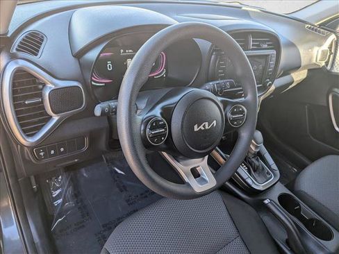 Used 2024 Kia Soul LX w/ Option Group 015 image 11