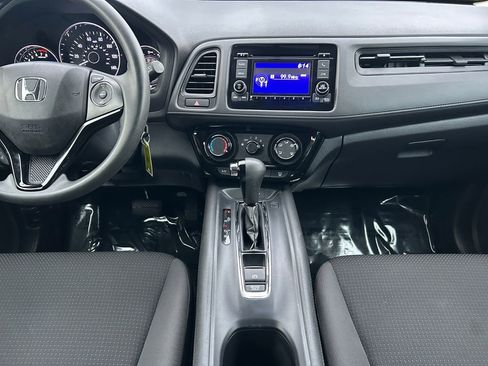 Used 2022 Honda HR-V LX image 12