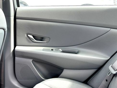 Used 2026 Hyundai Elantra Sport FWD image 23
