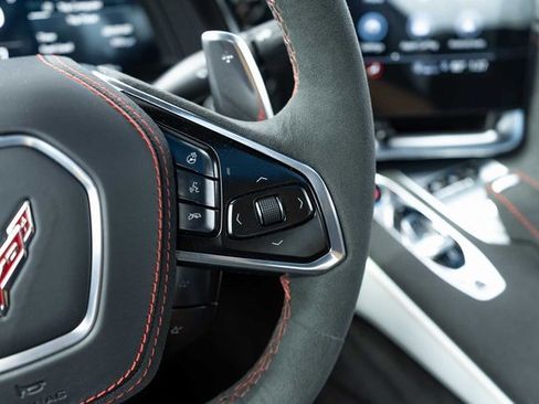 Used 2023 Chevrolet Corvette Stingray Premium Cpe w/ Z51 Performance Package image 20