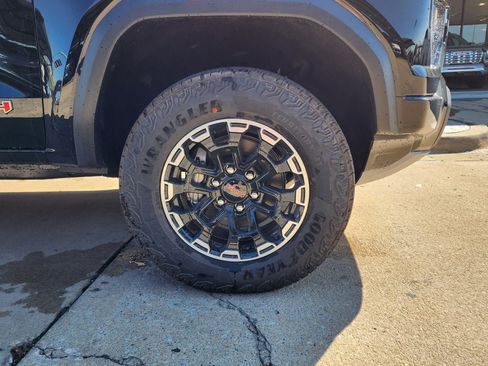 New 2026 GMC Canyon AT4 w/ Technology Plus Package image 53