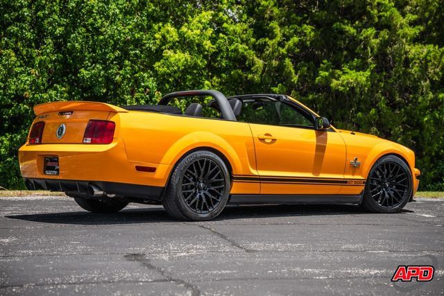 Used 2009 Ford Mustang Shelby GT500 RWD image 3
