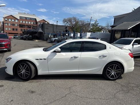 Used 2018 Maserati Ghibli image 7
