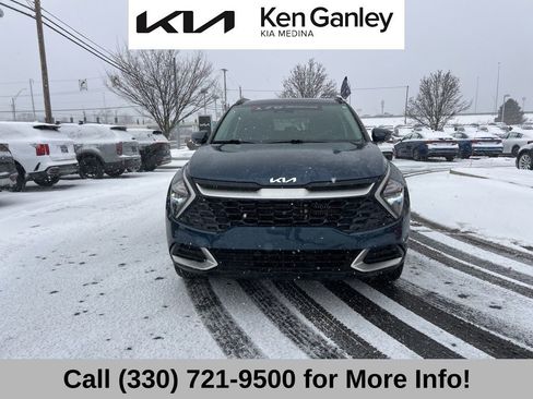 Certified 2023 Kia Sportage EX w/ EX Premium Package image 4