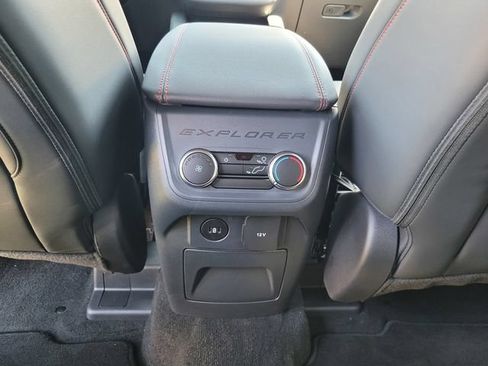 Used 2026 Ford Explorer ST-Line AWD/4WD image 15