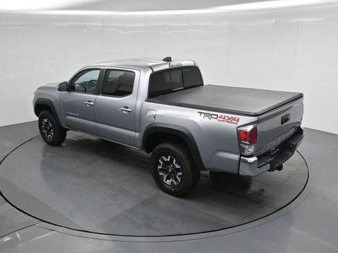 Used 2020 Toyota Tacoma TRD Off-Road image 37