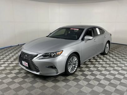 Used 2016 Lexus ES 350 w/ Luxury Package w/Wood Trim