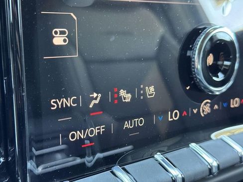 New 2026 GMC Yukon Denali image 17