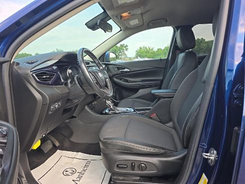 Used 2023 Buick Encore GX Preferred w/ Cold Weather Comfort Package AWD/4WD image 4