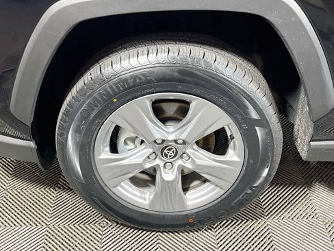 Certified 2025 Toyota RAV4 XLE AWD/4WD image 27