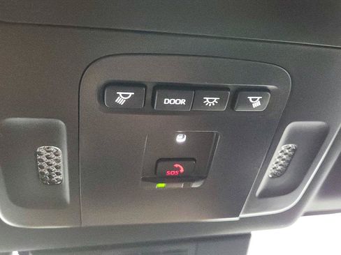 Used 2026 Toyota Camry XSE FWD image 34