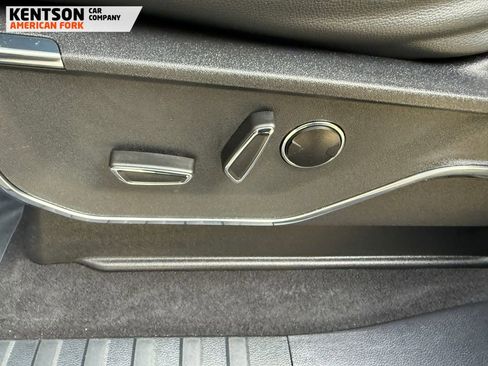 Used 2023 Ford F150 Lariat w/ Equipment Group 502A High image 37