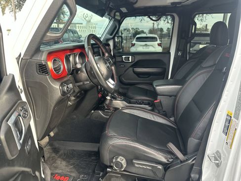 Used 2020 Jeep Wrangler Unlimited Rubicon image 16