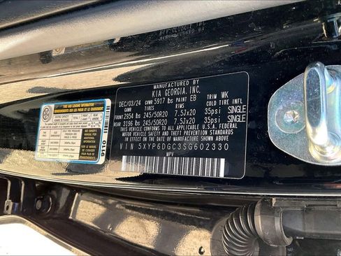 Used 2025 Kia Telluride S image 5