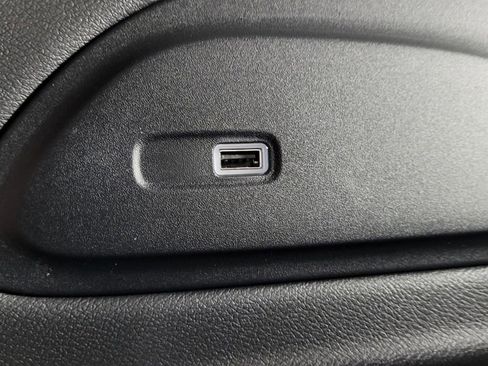 New 2026 Chrysler Pacifica Select image 41