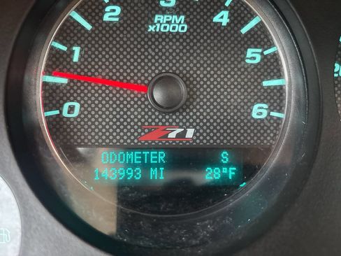 Used 2010 Chevrolet Tahoe LT w/ Luxury Package image 33