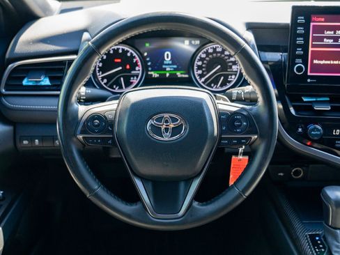 Used 2023 Toyota Camry SE AWD/4WD image 16