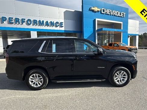 Certified 2025 Chevrolet Tahoe LT image 2