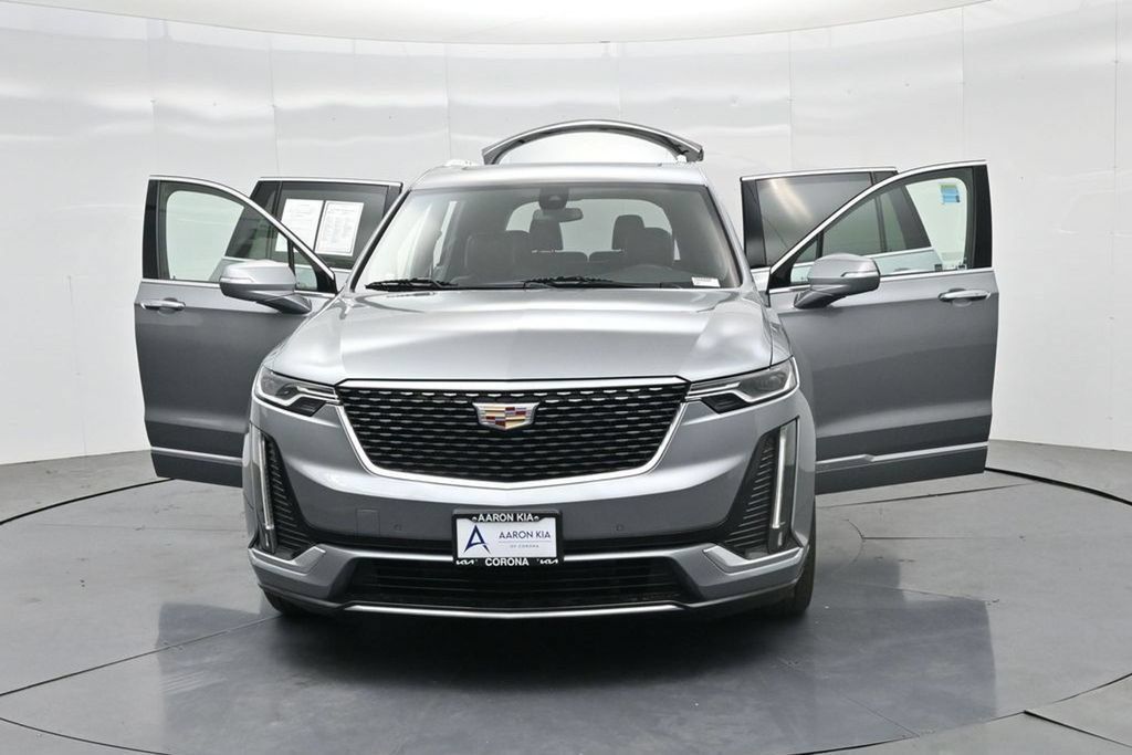 Used 2023 Cadillac XT6 Premium Luxury FWD image 34