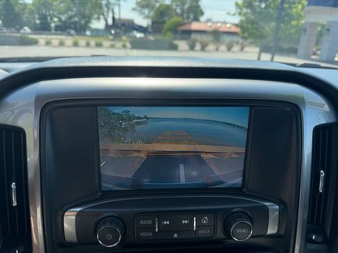 Used 2015 Chevrolet Silverado 2500 LT w/ LT Convenience Package AWD/4WD image 11