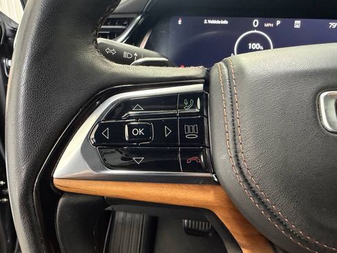 Used 2023 Jeep Grand Cherokee L Summit AWD/4WD image 20