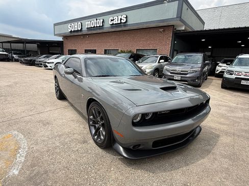 Used 2023 Dodge Challenger R/T Scat Pack RWD image 2