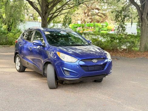 Used 2012 Hyundai Tucson GLS FWD image 3