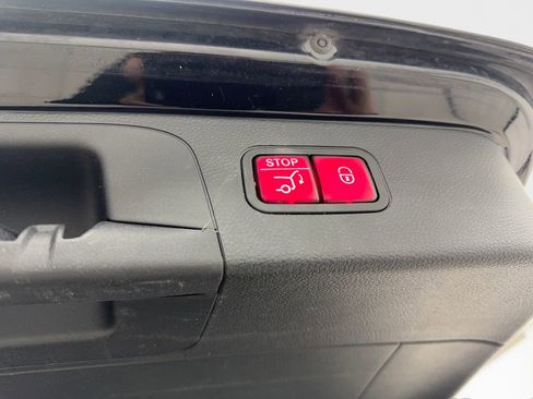 Used 2022 Mercedes-Benz GLC 300 4MATIC image 83