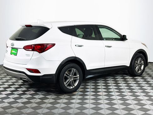 Used 2017 Hyundai Santa Fe Sport image 10