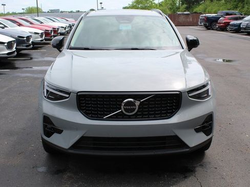 New 2026 Volvo XC40 B5 Plus w/ Protection Package Premier image 8