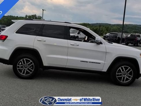 Used 2021 Jeep Grand Cherokee Limited w/ Luxury Group II AWD/4WD image 9
