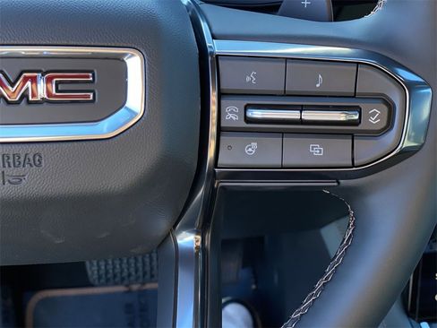 New 2026 GMC Terrain AT4 w/ Convenience Package III image 21