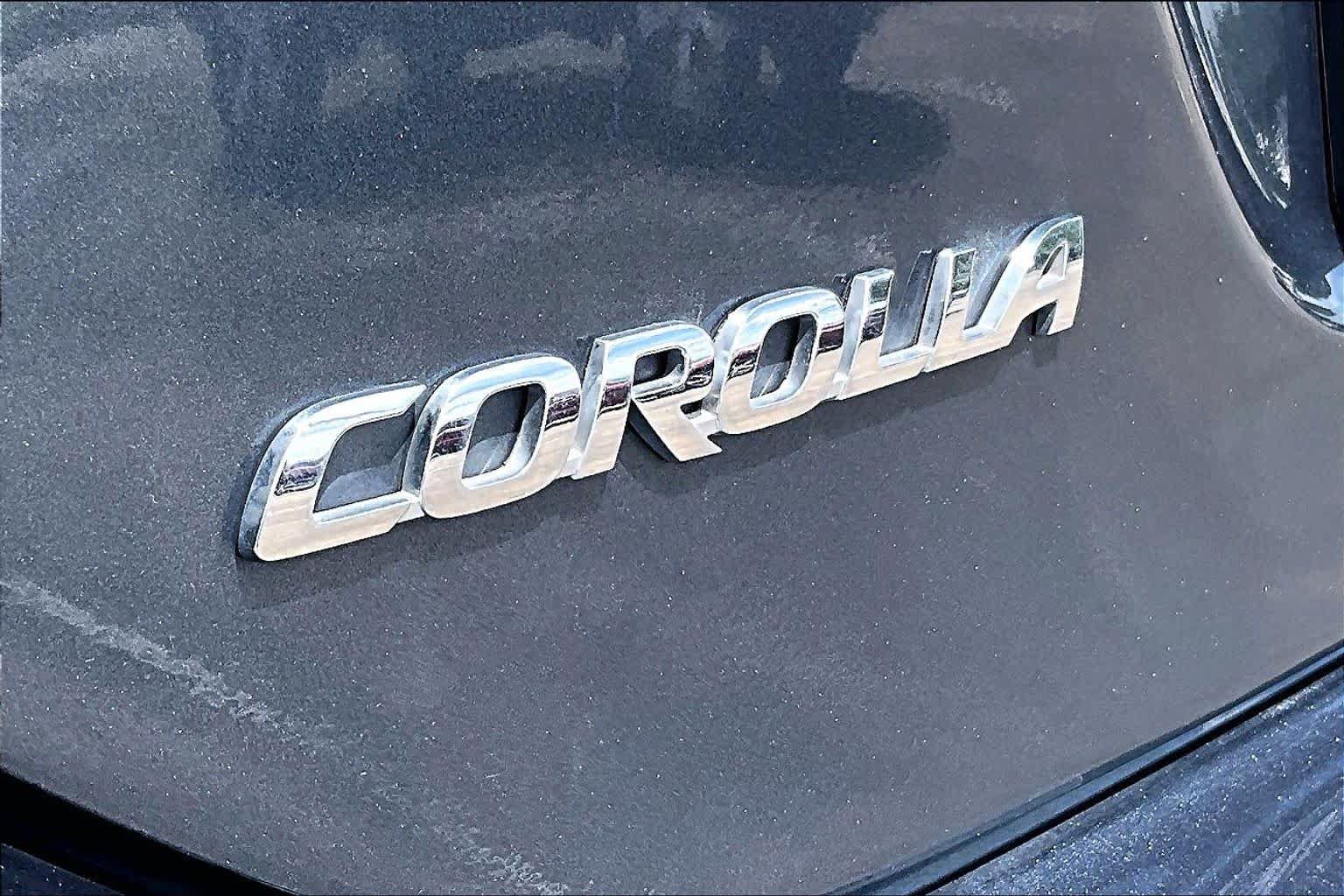 Used 2014 Toyota Corolla L FWD image 27