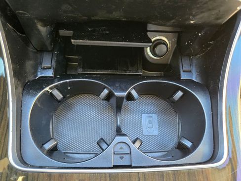 Used 2020 Mercedes-Benz C 300 Sedan image 32