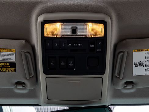 Used 2017 Toyota 4Runner TRD Off-Road Premium image 26