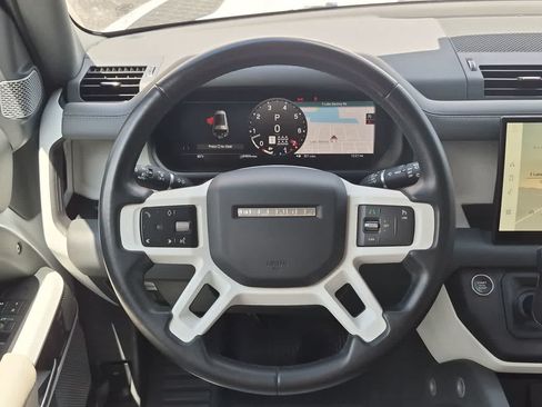 Used 2023 Land Rover Defender 130 SE AWD/4WD image 24